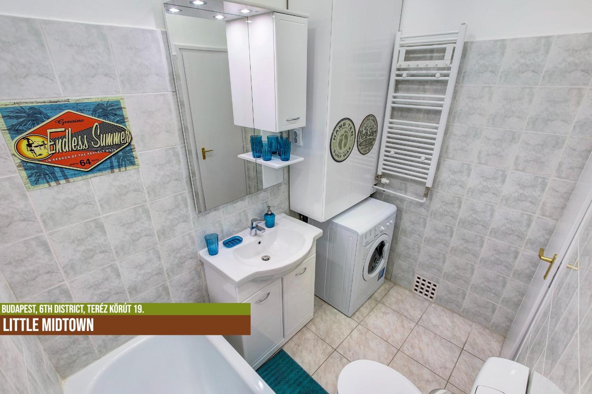 Little Americas Oktogon Apartman *